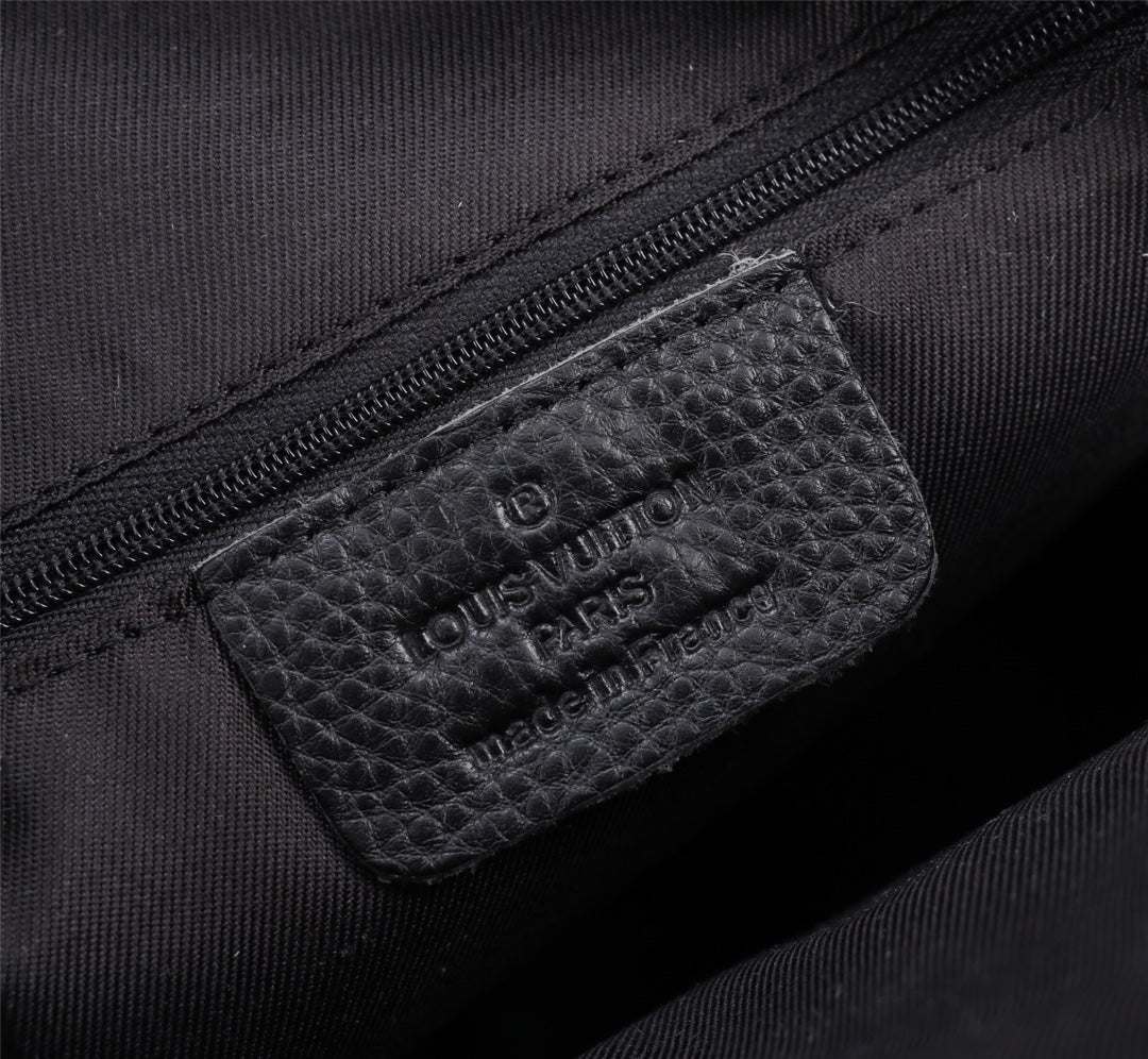 Black Fashion V Logo BagsXC052024030707