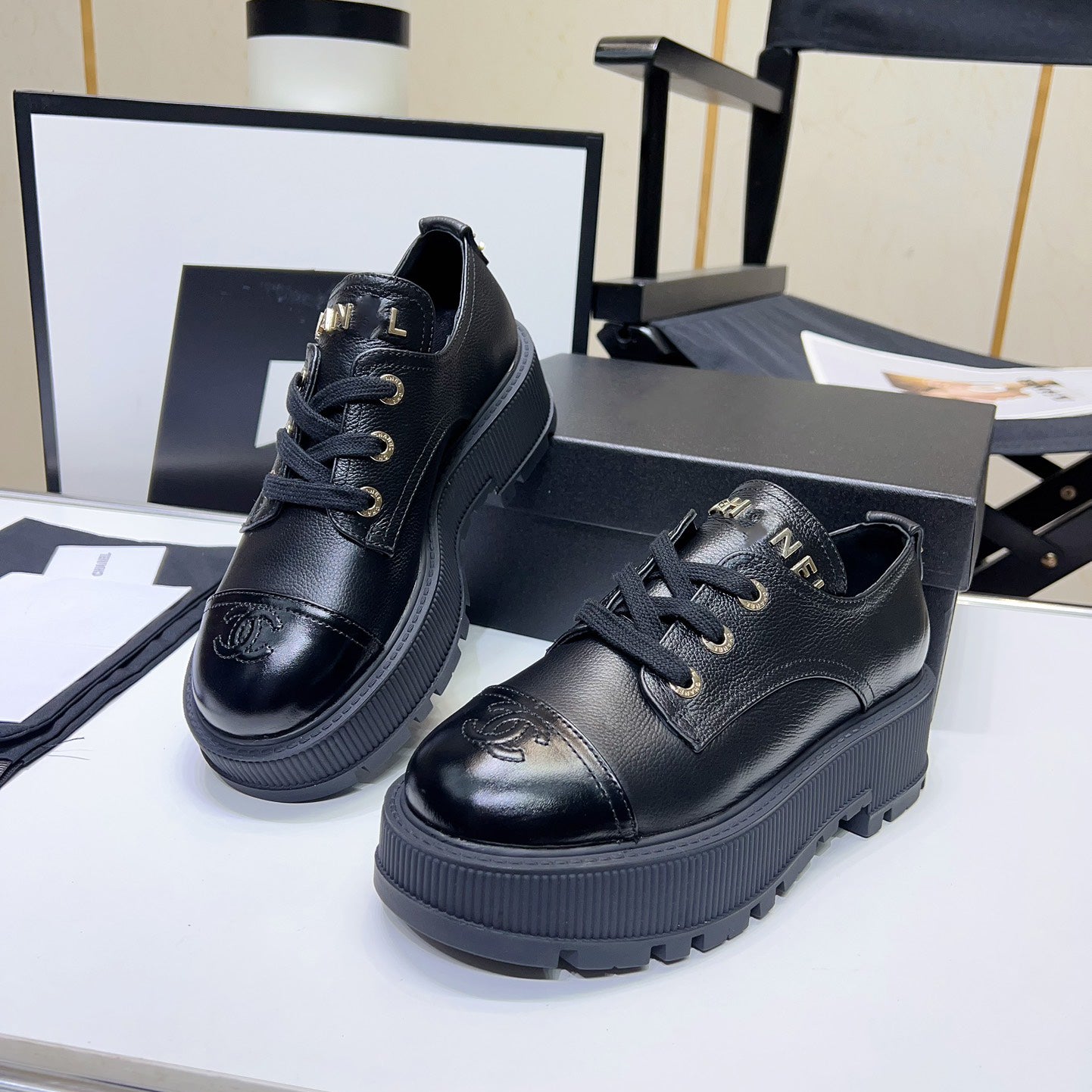 Black and white Leather C Logo Women's Shoes-XC052023090601