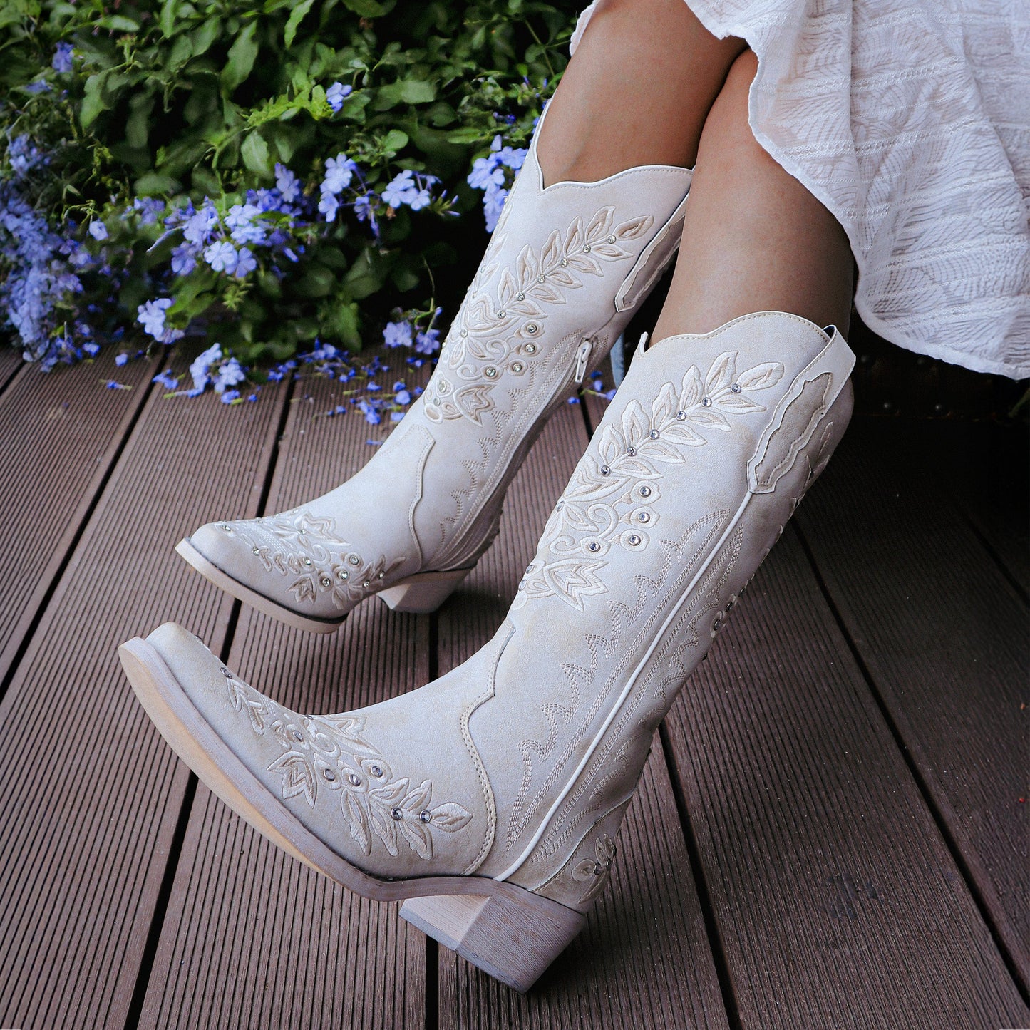 The Grace – Ivory Western Boots with Embroidered Floral and Rhinestone Accents