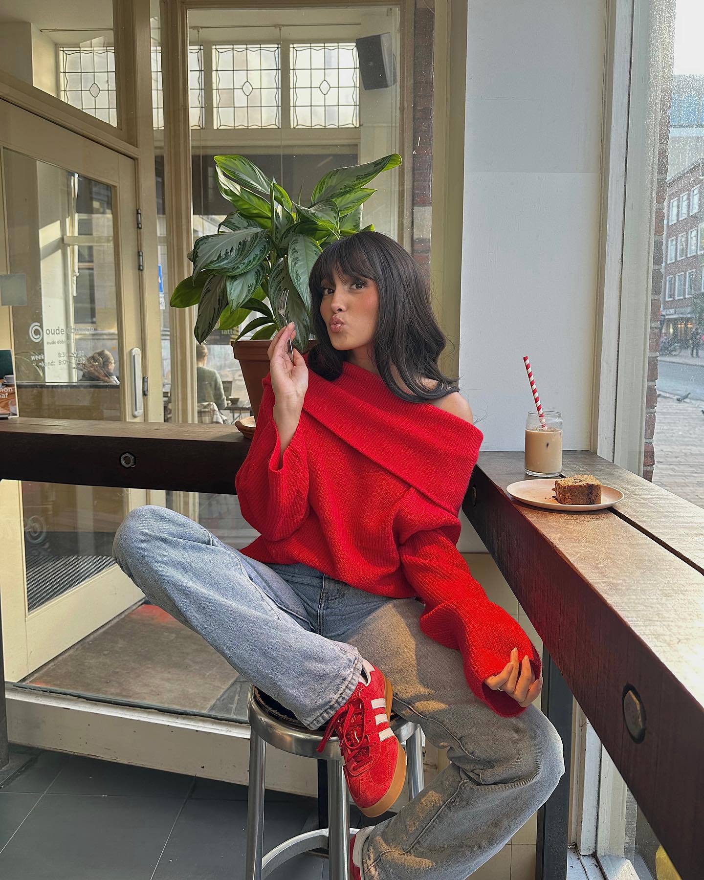 Women Off Shoulder Cropped Knitted Pullover Fashion Slash Neck Long Sleeve Female Sweater Elegant Autumn Lady Loose Jumpers Knit