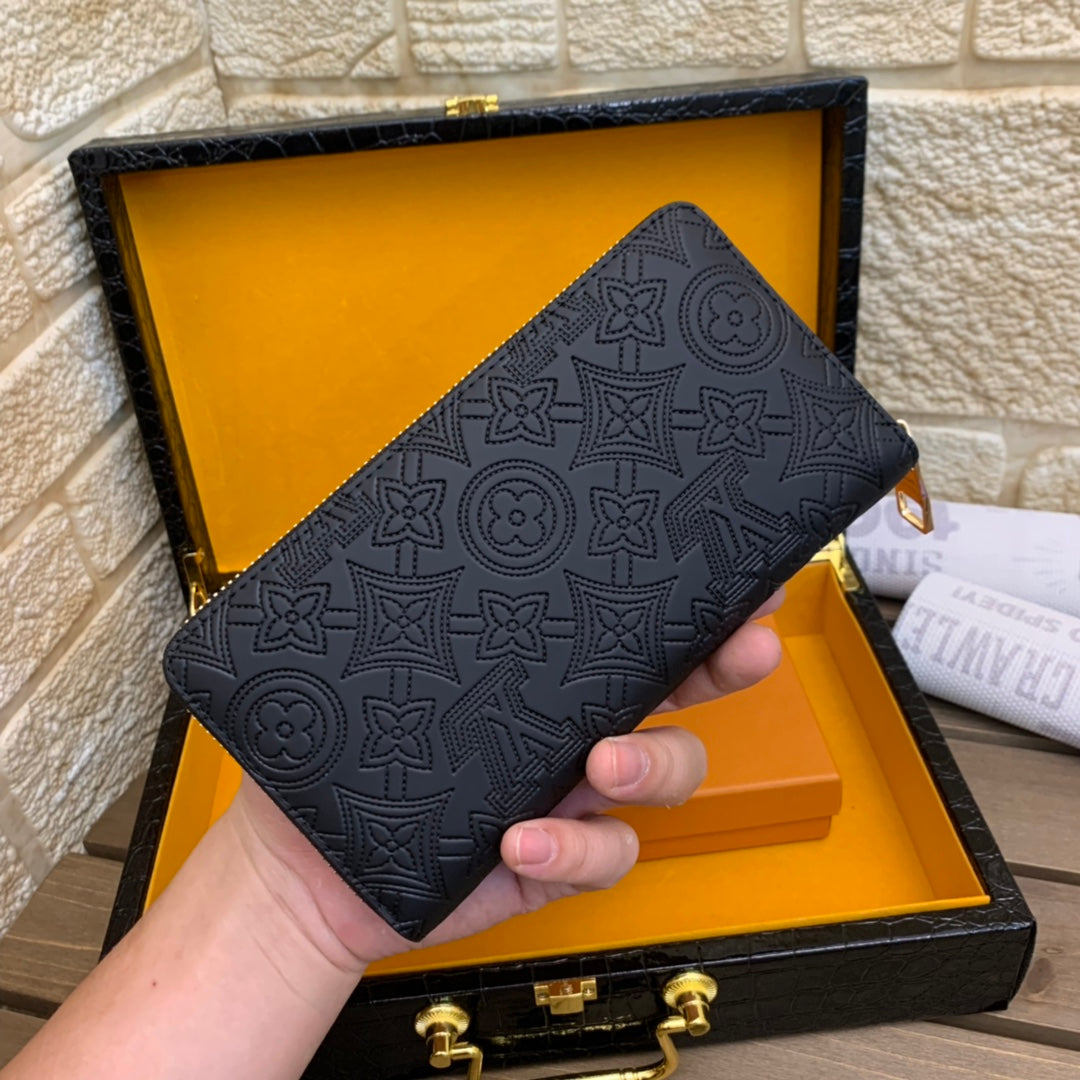 Black Leather A Grade V Logo Wallet-WX05202360804