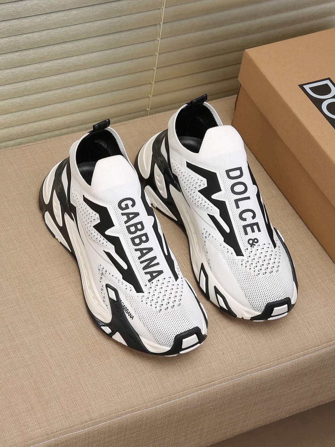 Trendy Men's Handsome Super Comfortable Breathable Mesh Men's Pedal 1024030817
