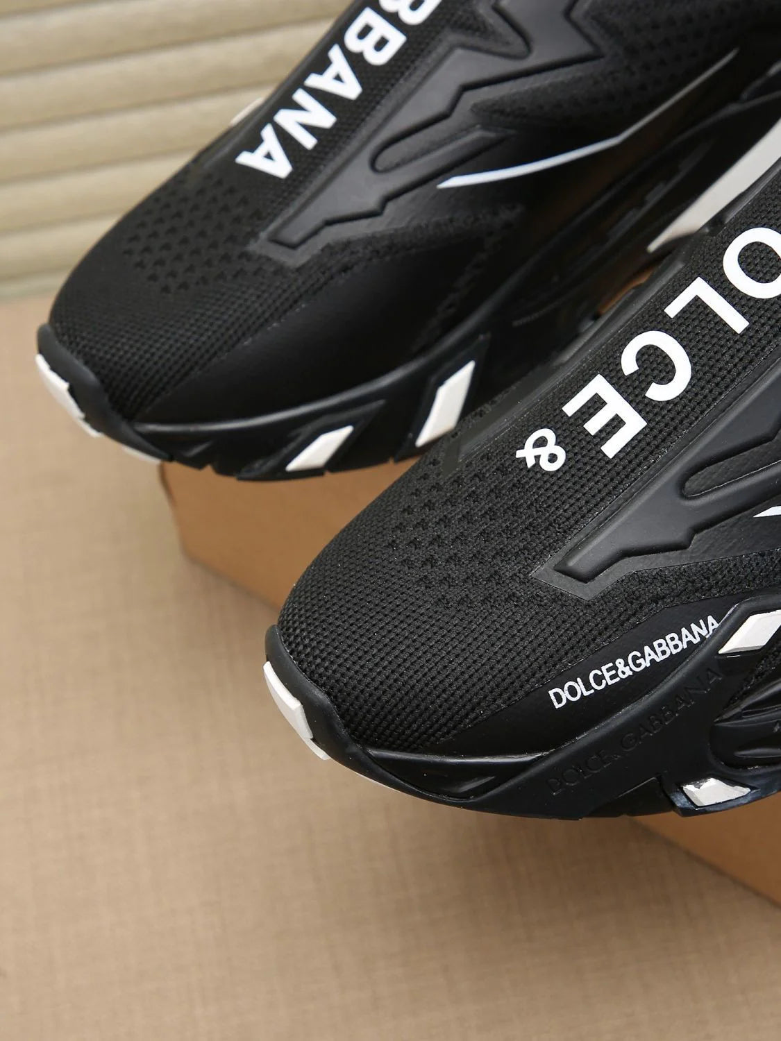 Trendy Men's Handsome Super Comfortable Breathable Mesh Men's Pedal 1024030817