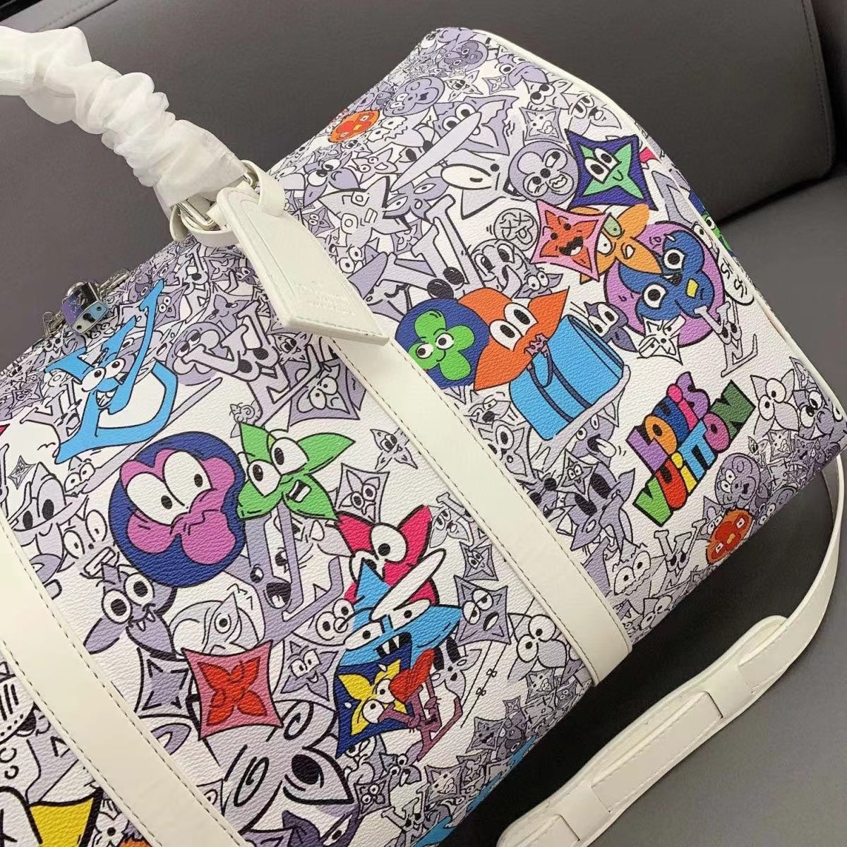 2023 New Design Travel sport V Logo Handbags