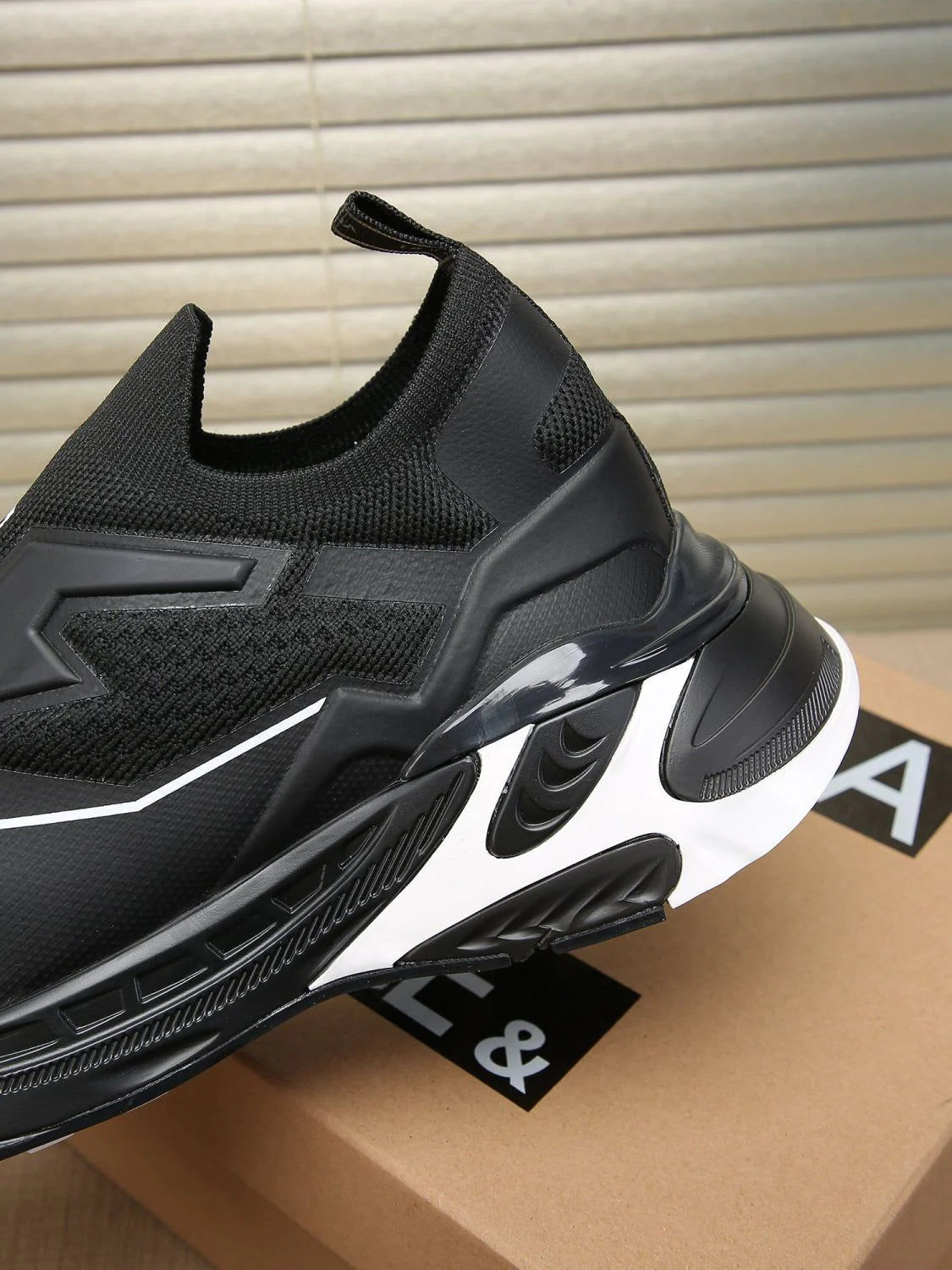 Trendy Men's Handsome Super Comfortable Breathable Mesh Men's Pedal 1024030817