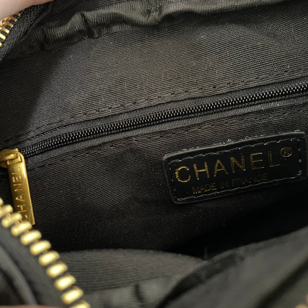 Camera Bag 01