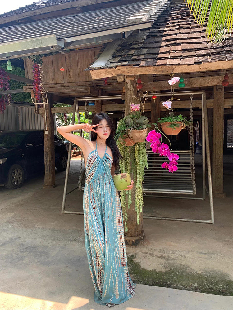 Bohemian Vintage Halter Maxi Dress Open-Back Beach Goddess Look