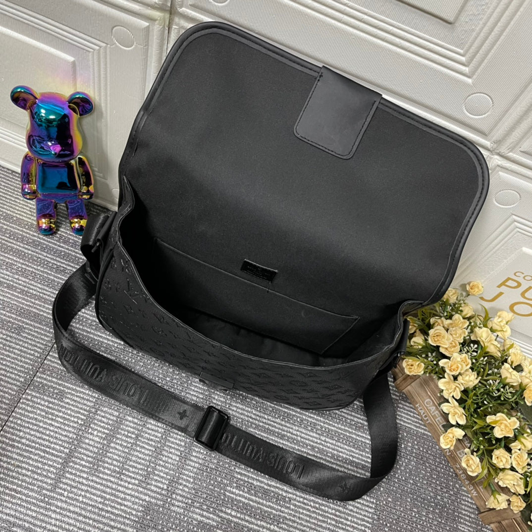Casual Business Messenger Bag XCS23081007