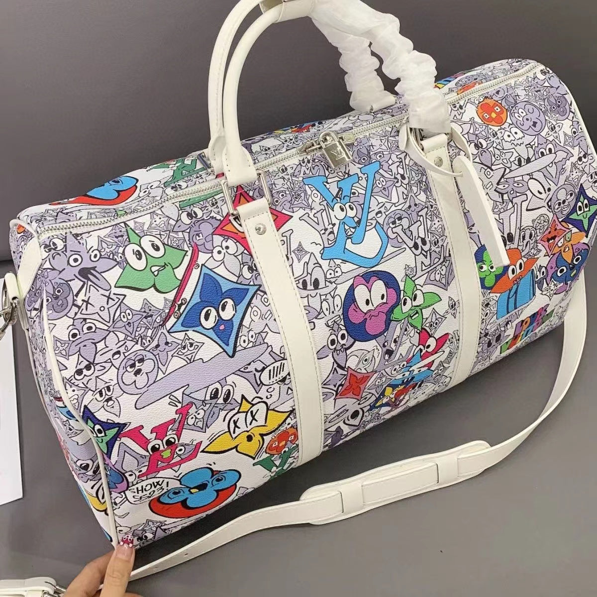 2023 New Design Travel sport V Logo Handbags