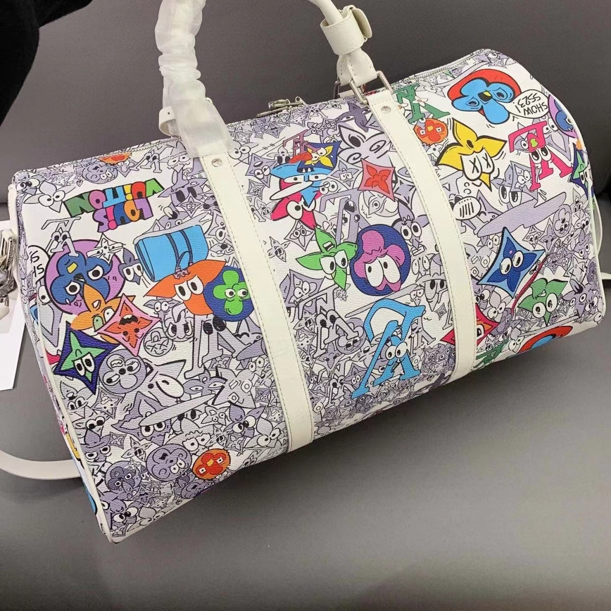 2023 New Design Travel sport V Logo Handbags