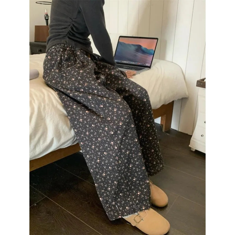 Casual Vintage Sweatpants Woman Korean Baggy Thick Flower Print Wide Leg Pants Harajuku High Waist Autumn Warm Trousers
