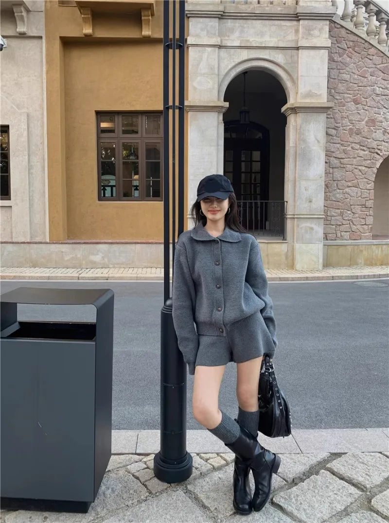 Sweet Hot Girl Casual Suit Women's Autumn/Winter Sweater Peter Pan Collar Knitted Cardigan High Waist Shorts Twopiece Set