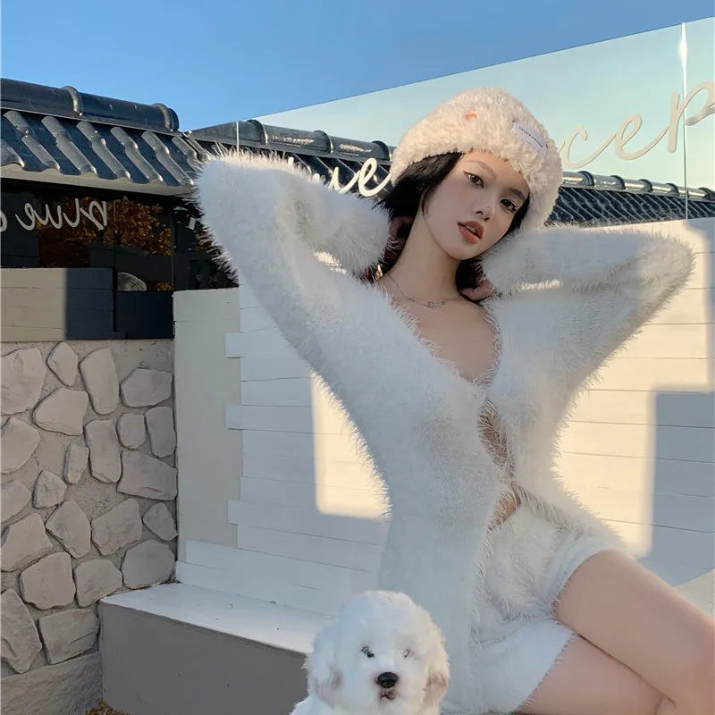 Sweet hot girl pure sexy suit women's autumn knitted cardigan high waisted slim fit shorts twopiece set fashion female clothes
