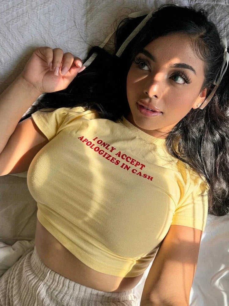 White Letter Graphic Vintage T-shirt