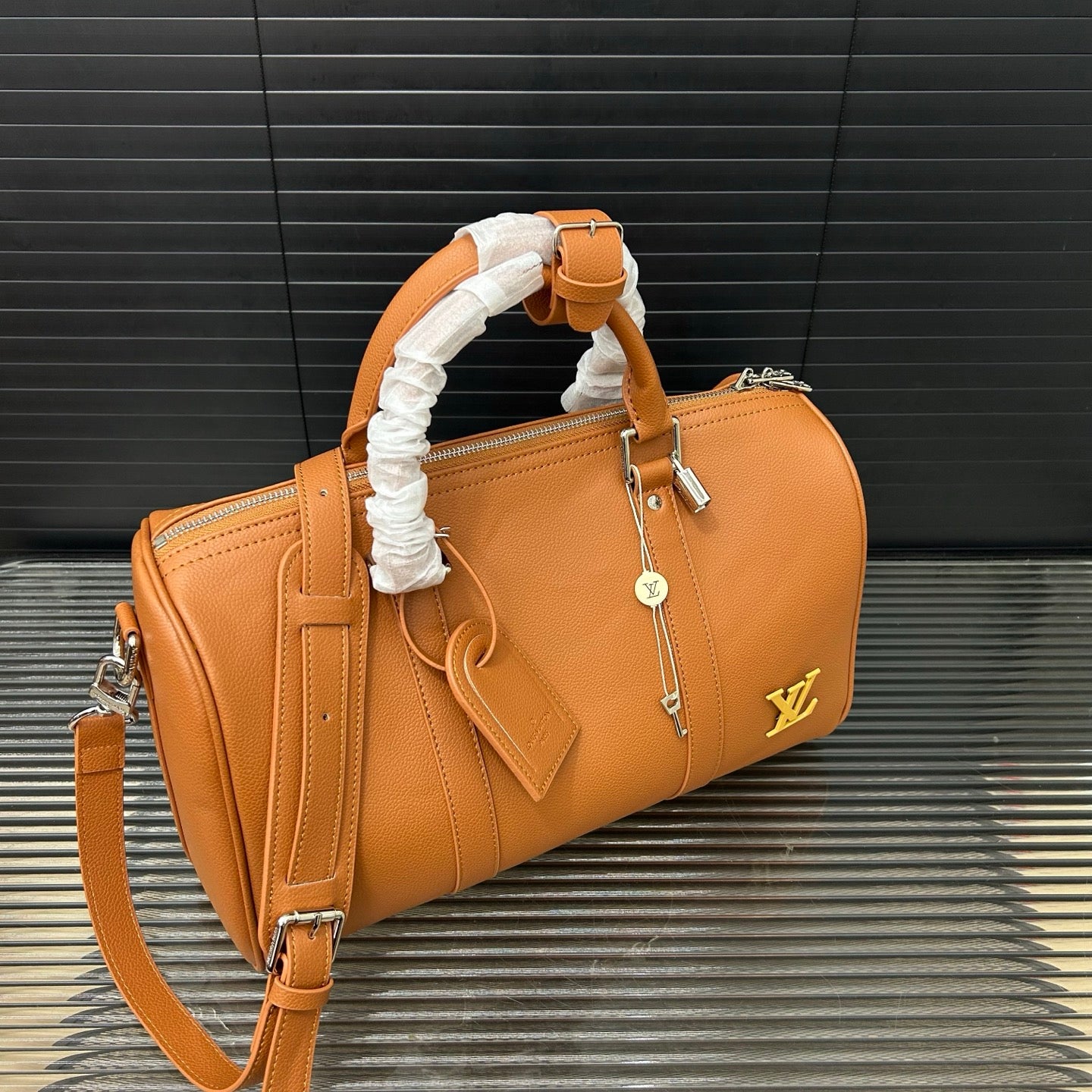 New Bright colors Handmade leather Men's Bags35cmPD052025082503