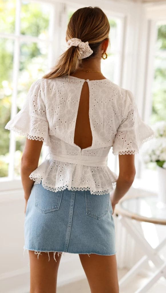 Women's Lace Sexy V-neck T-shirt