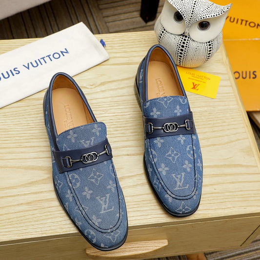The latest fashion men's loafers  10240202TJ19