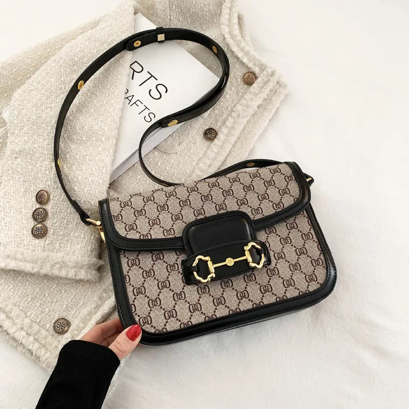 High-end small square retro printed crossbody bag 2025073117